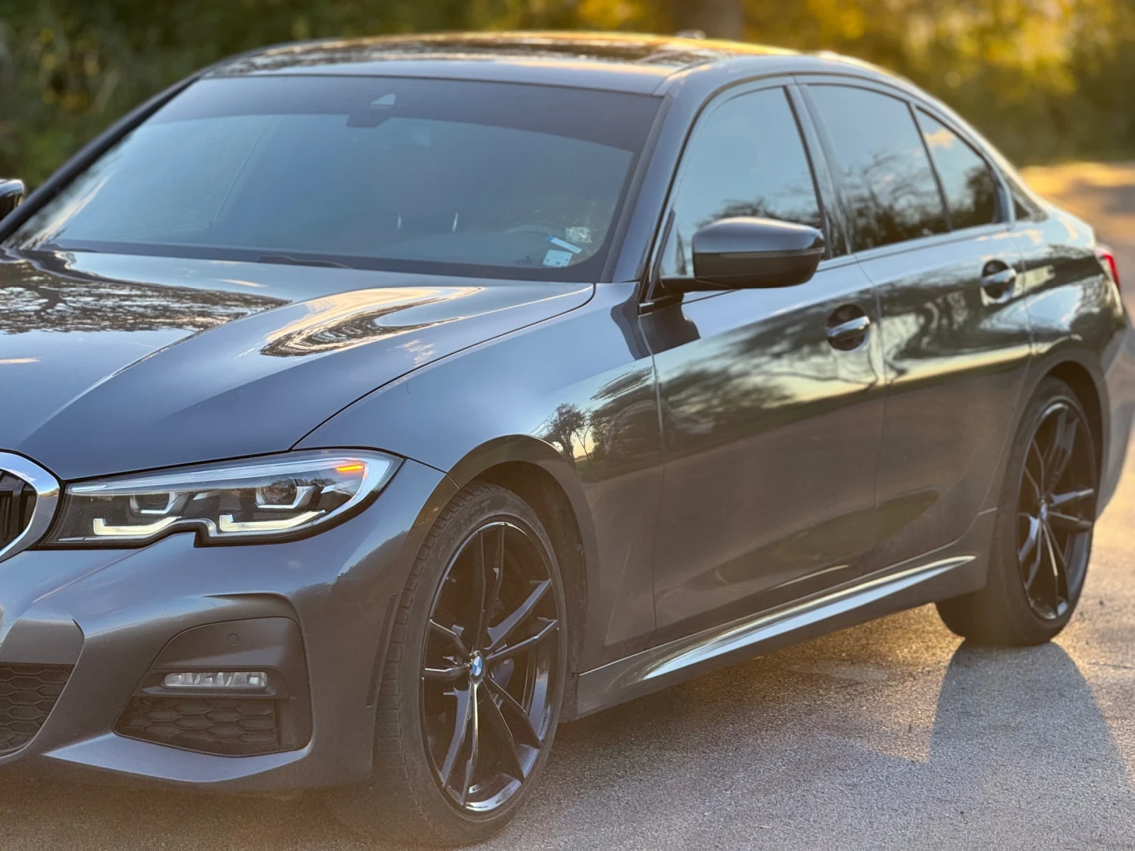 BMW 330 I X-DRIVE - изображение 4