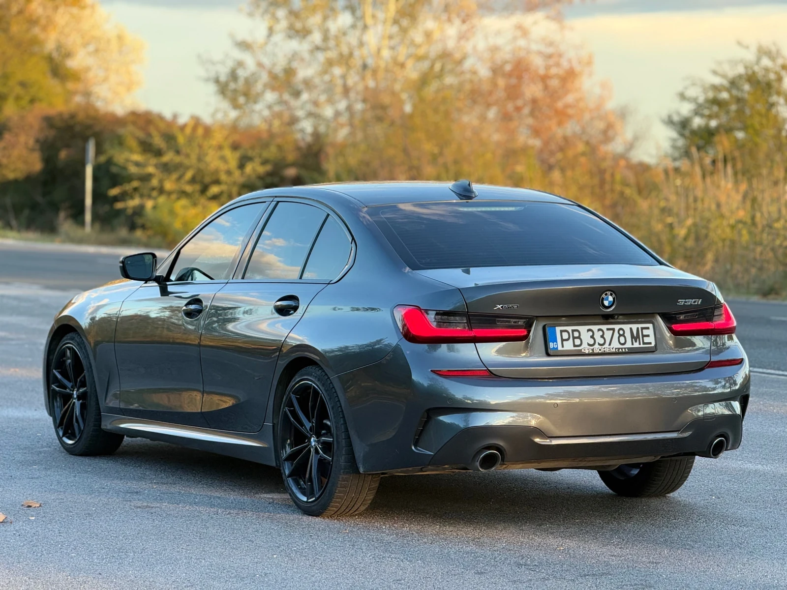 BMW 330 I X-DRIVE - изображение 5