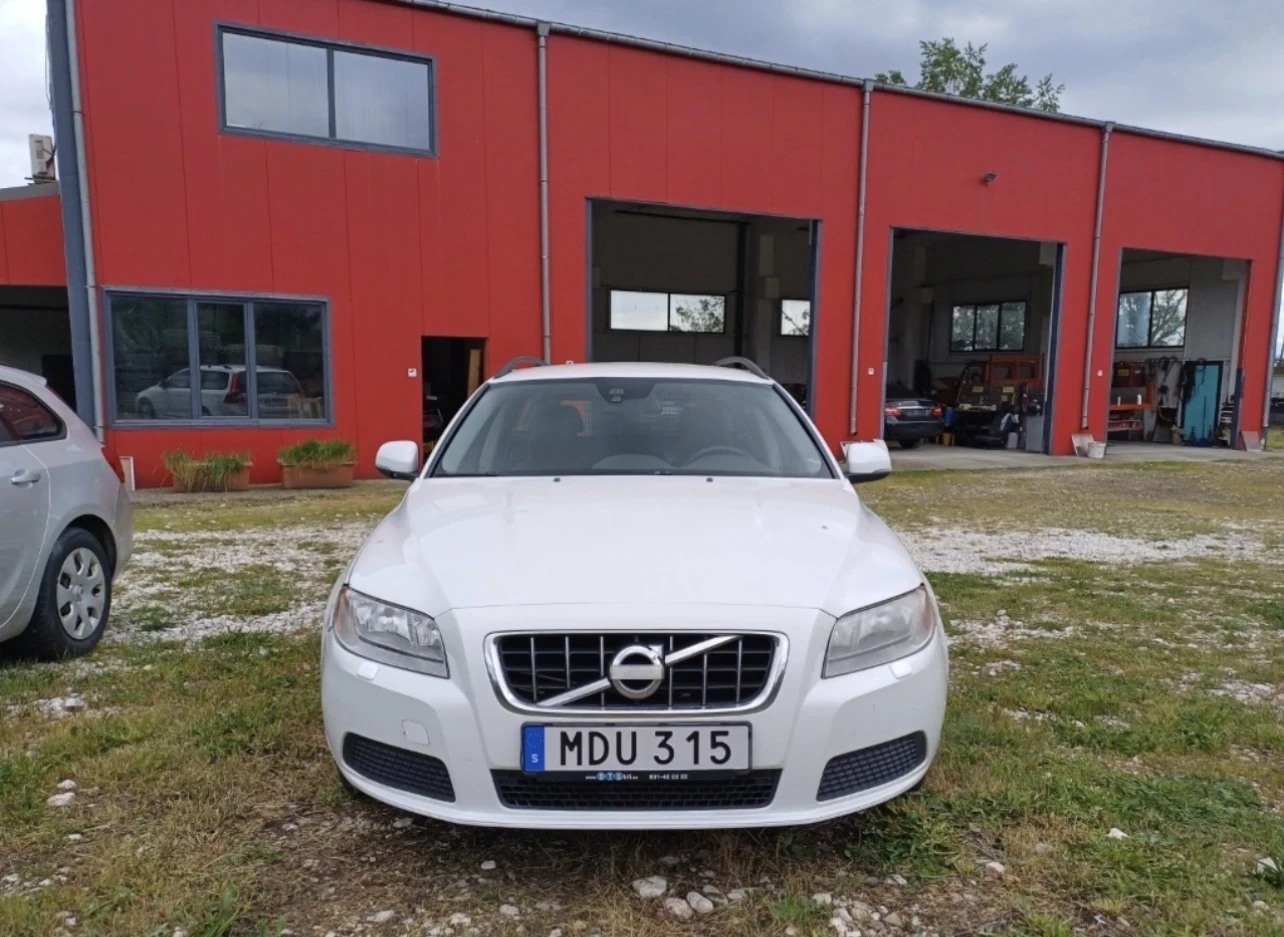 Volvo V70  - изображение 3