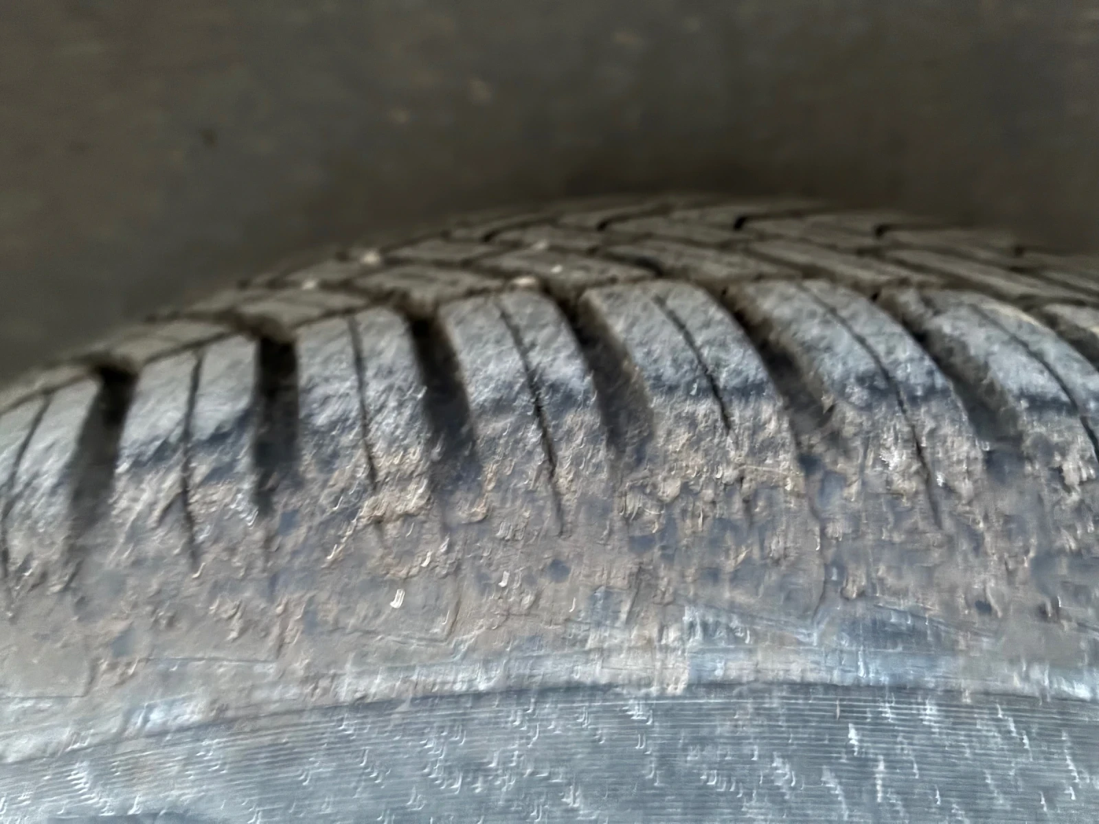 VW Caddy 1.9 TDI  - изображение 9