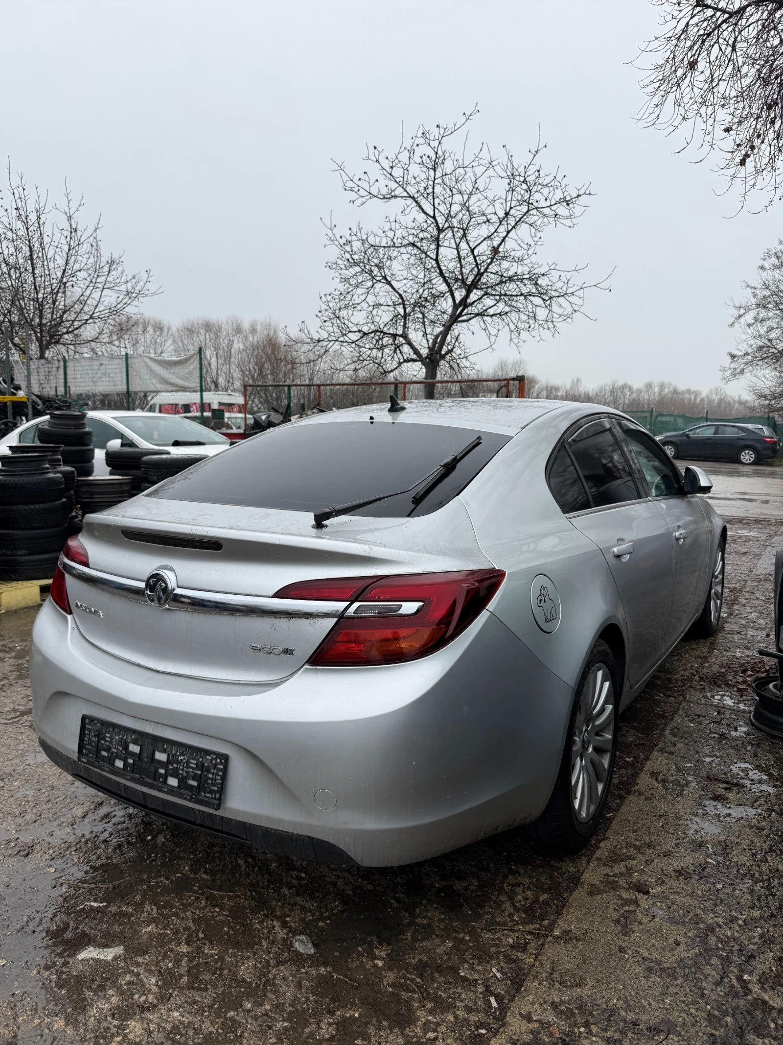 Opel Insignia A 2.0 CDTi - изображение 4