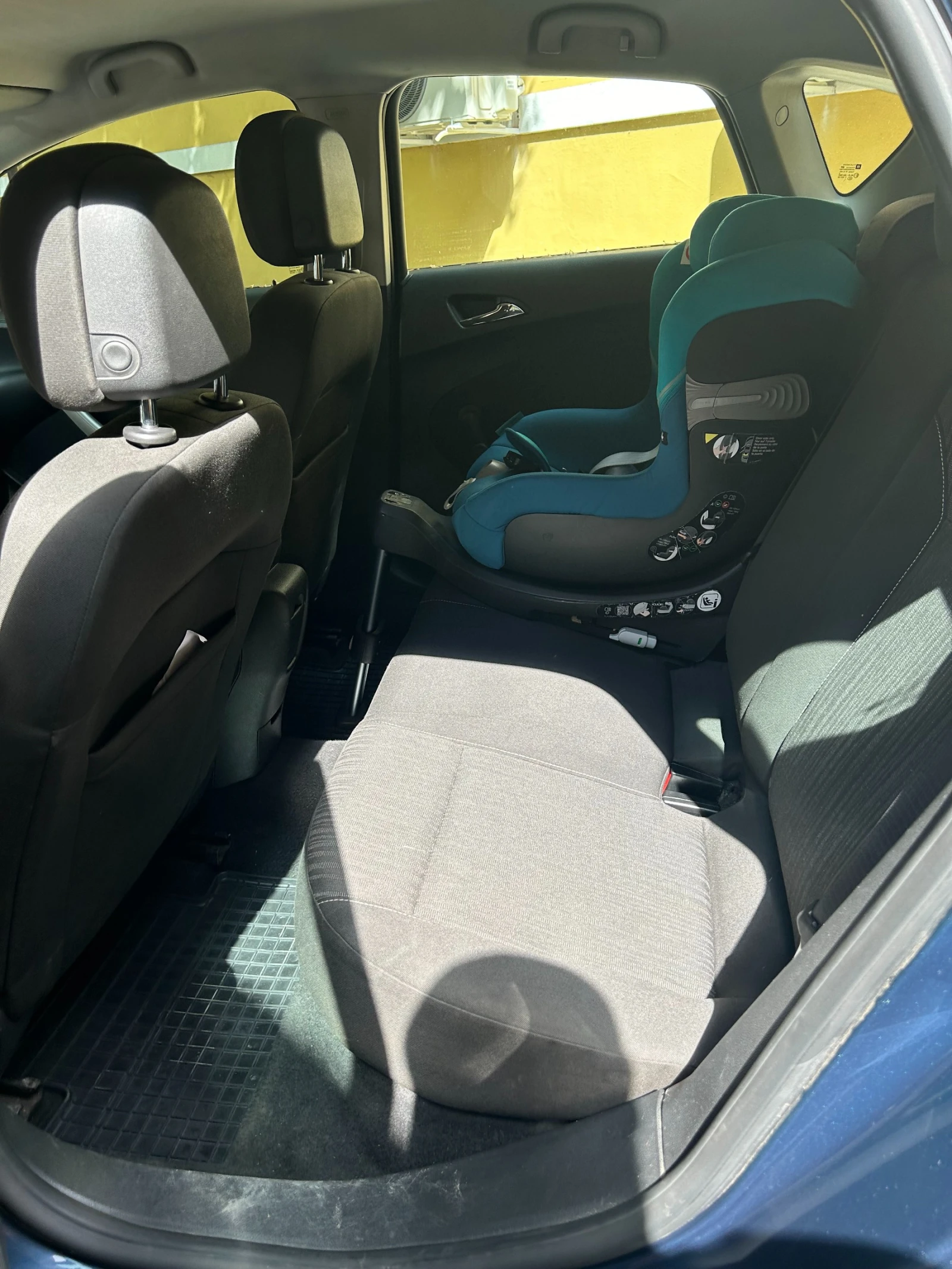 Opel Astra J, снимка 8 - Автомобили и джипове - 53983490