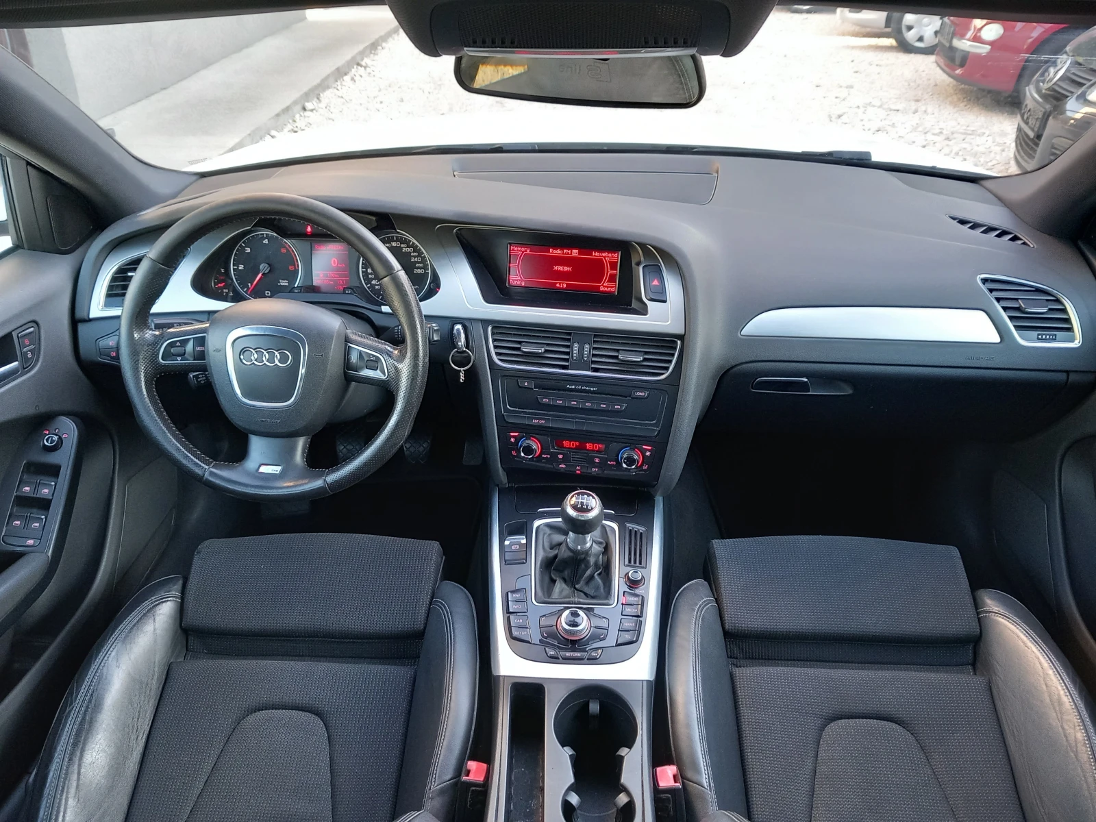 Audi A4 2.0TDI 143кс S Line, снимка 9 - Автомобили и джипове - 54715611