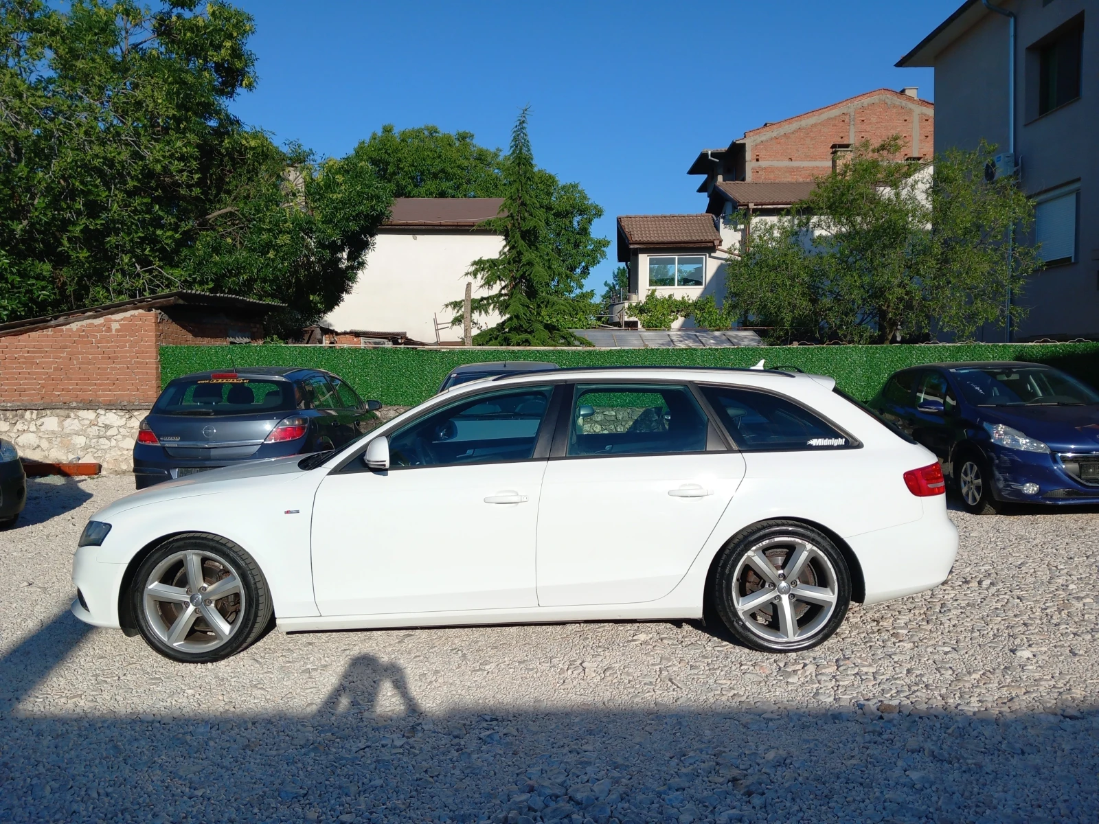 Audi A4 2.0TDI 143кс S Line, снимка 2 - Автомобили и джипове - 54715611