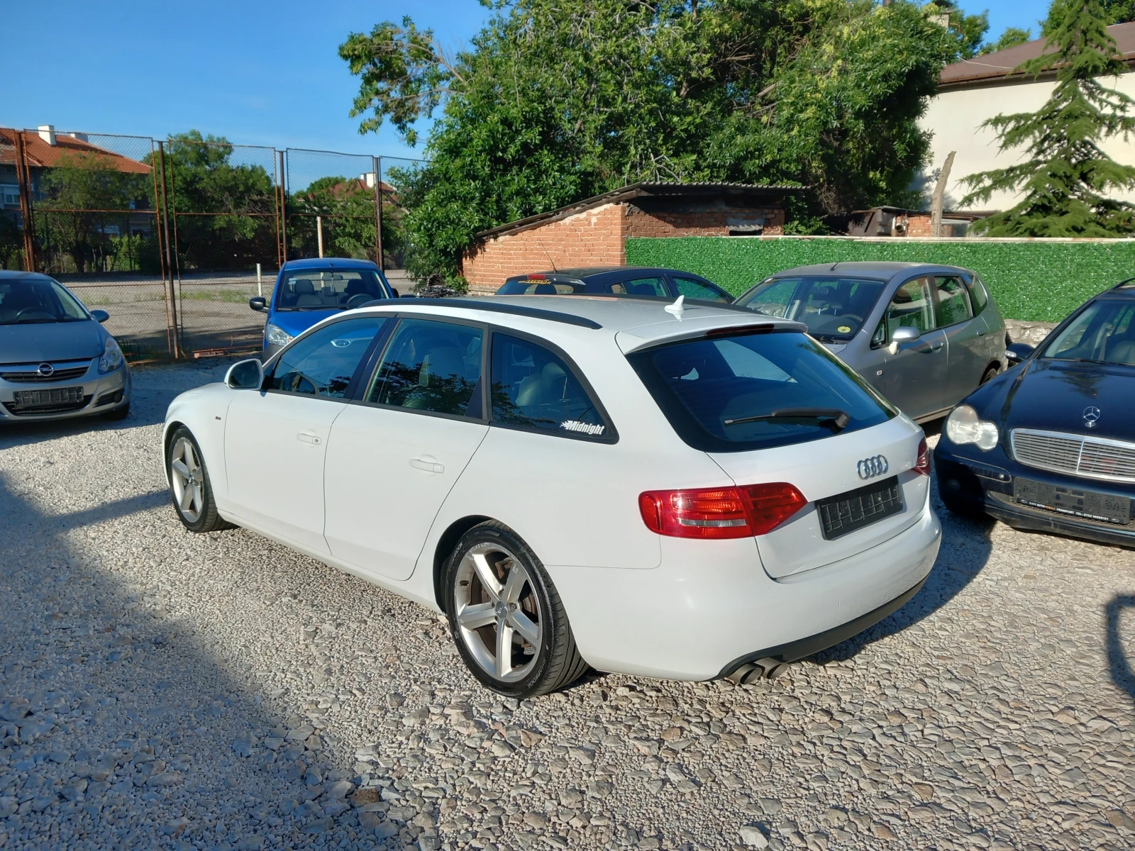 Audi A4 2.0TDI 143кс S Line, снимка 3 - Автомобили и джипове - 54715611