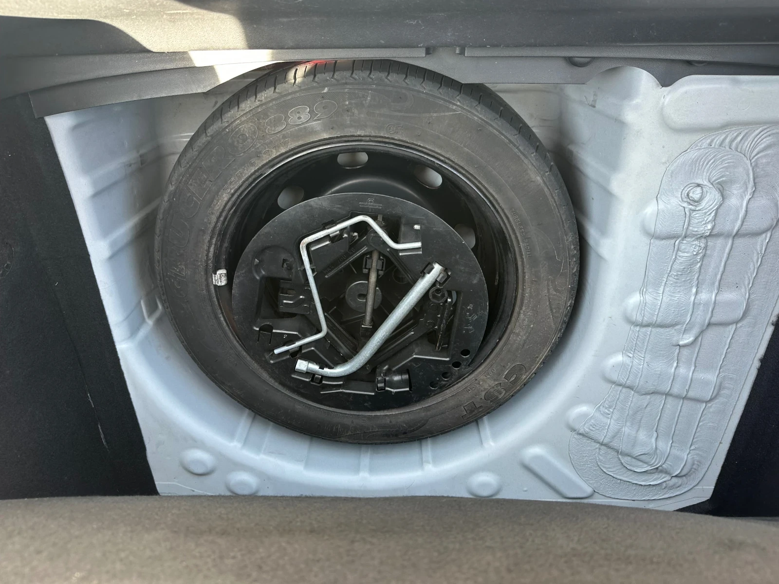 Citroen C4 1.6HDI Navi, снимка 16 - Автомобили и джипове - 54932727