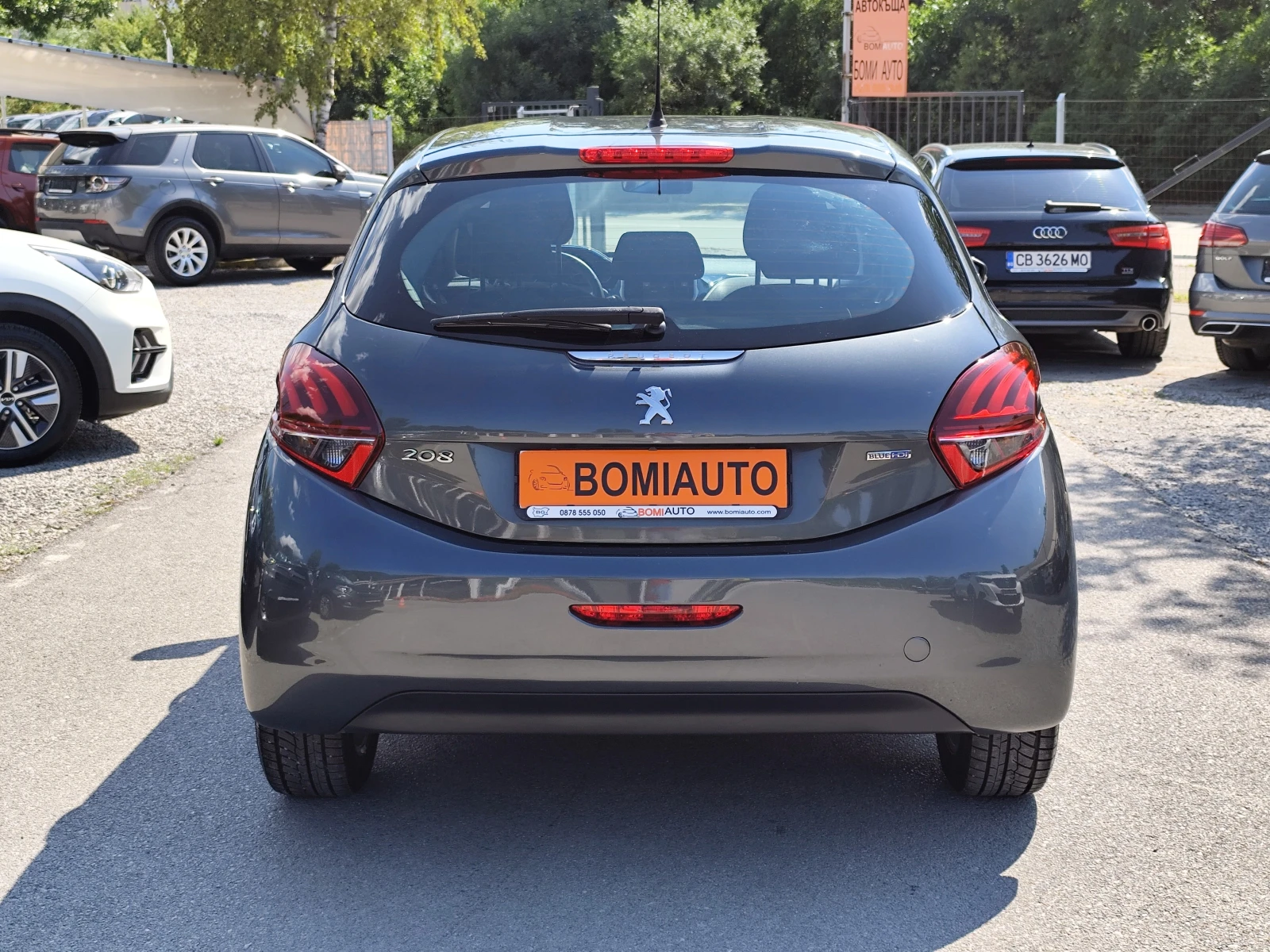 Peugeot 208 1.6HDi* LED* EURO 6B* MMI* 5ВРАТИ, снимка 5 - Автомобили и джипове - 55362890