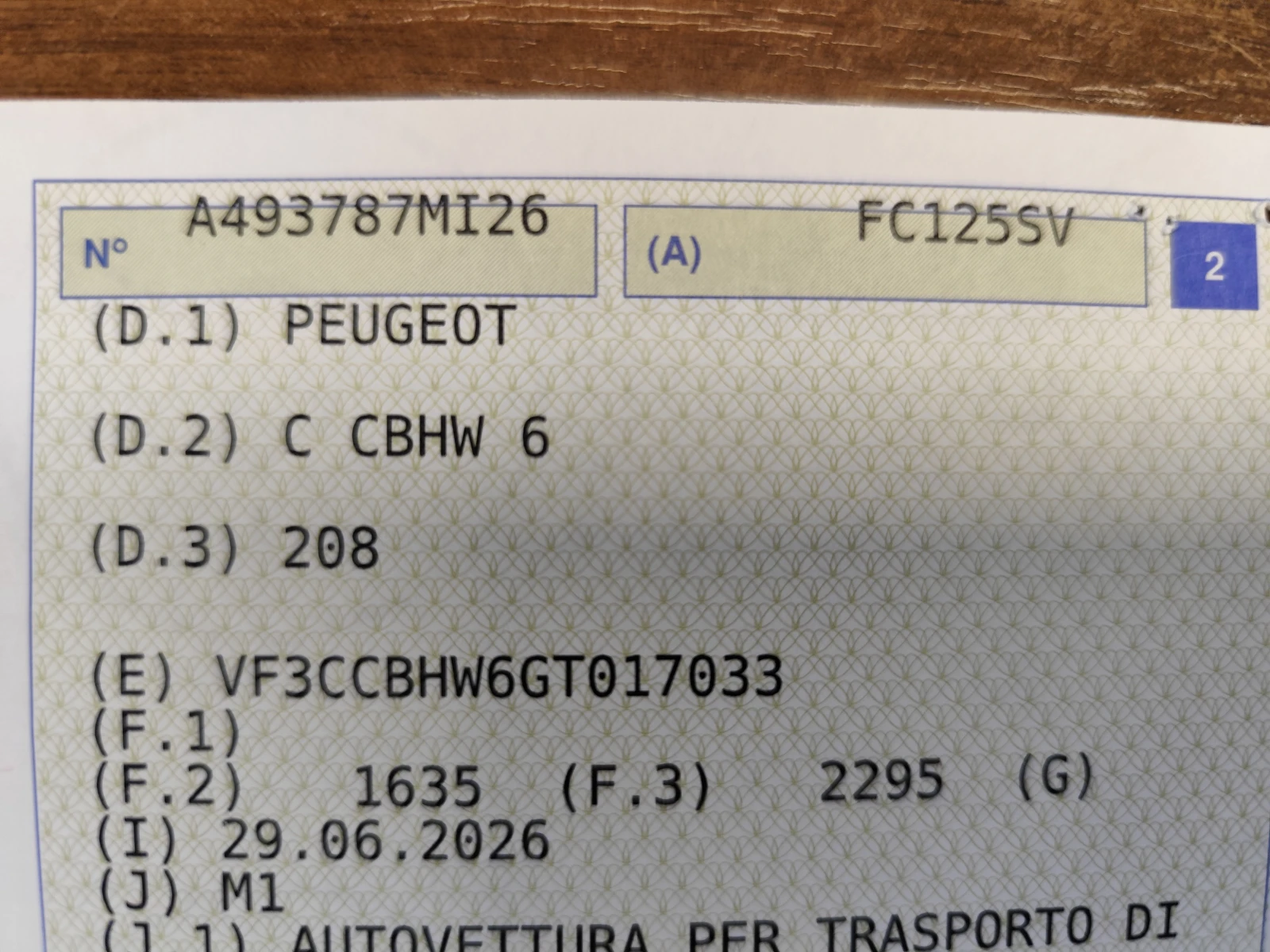 Peugeot 208 1.6HDi* LED* EURO 6B* MMI* 5ВРАТИ, снимка 17 - Автомобили и джипове - 55362890