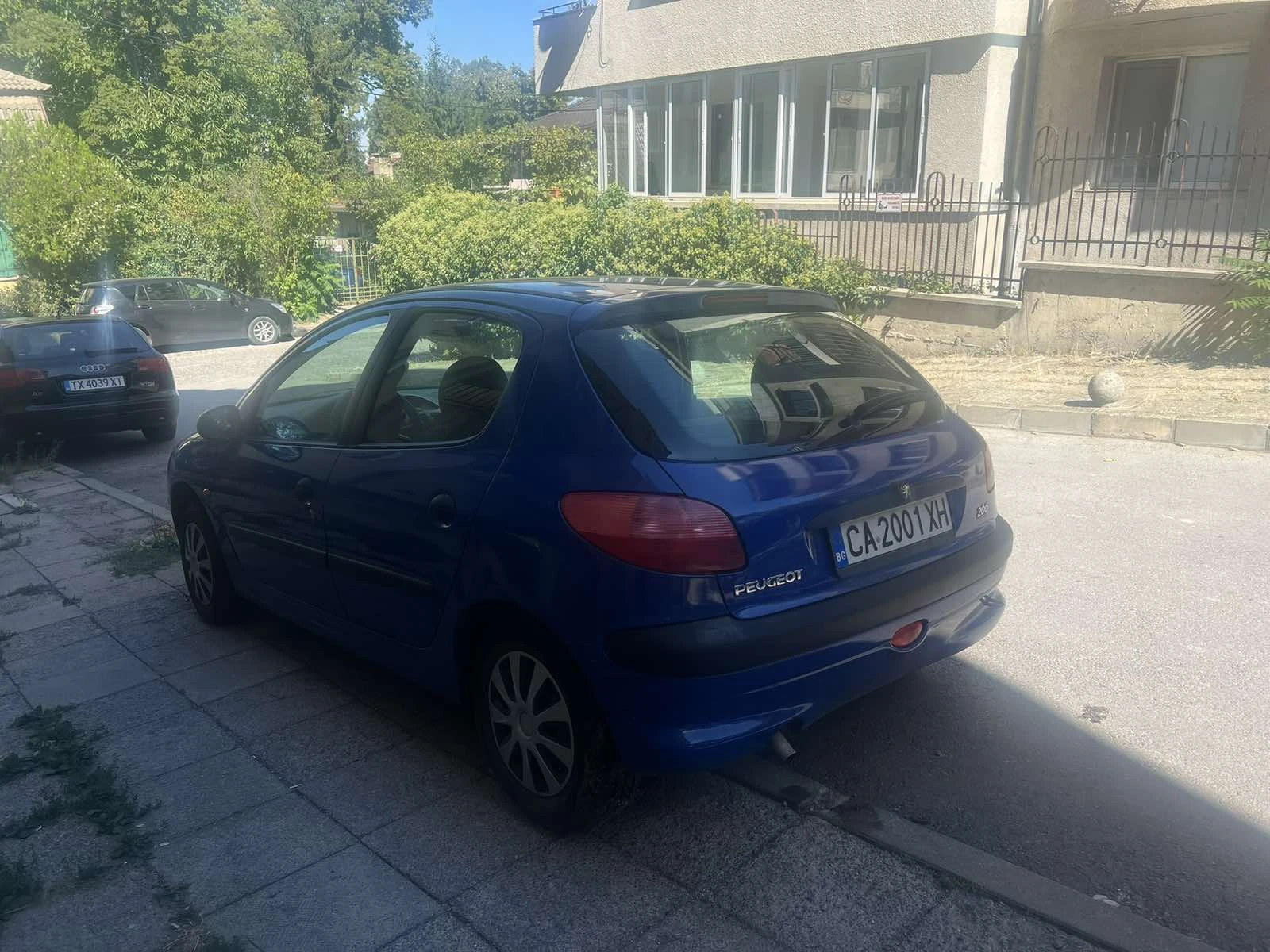 Peugeot 206 не, снимка 9 - Автомобили и джипове - 55457043