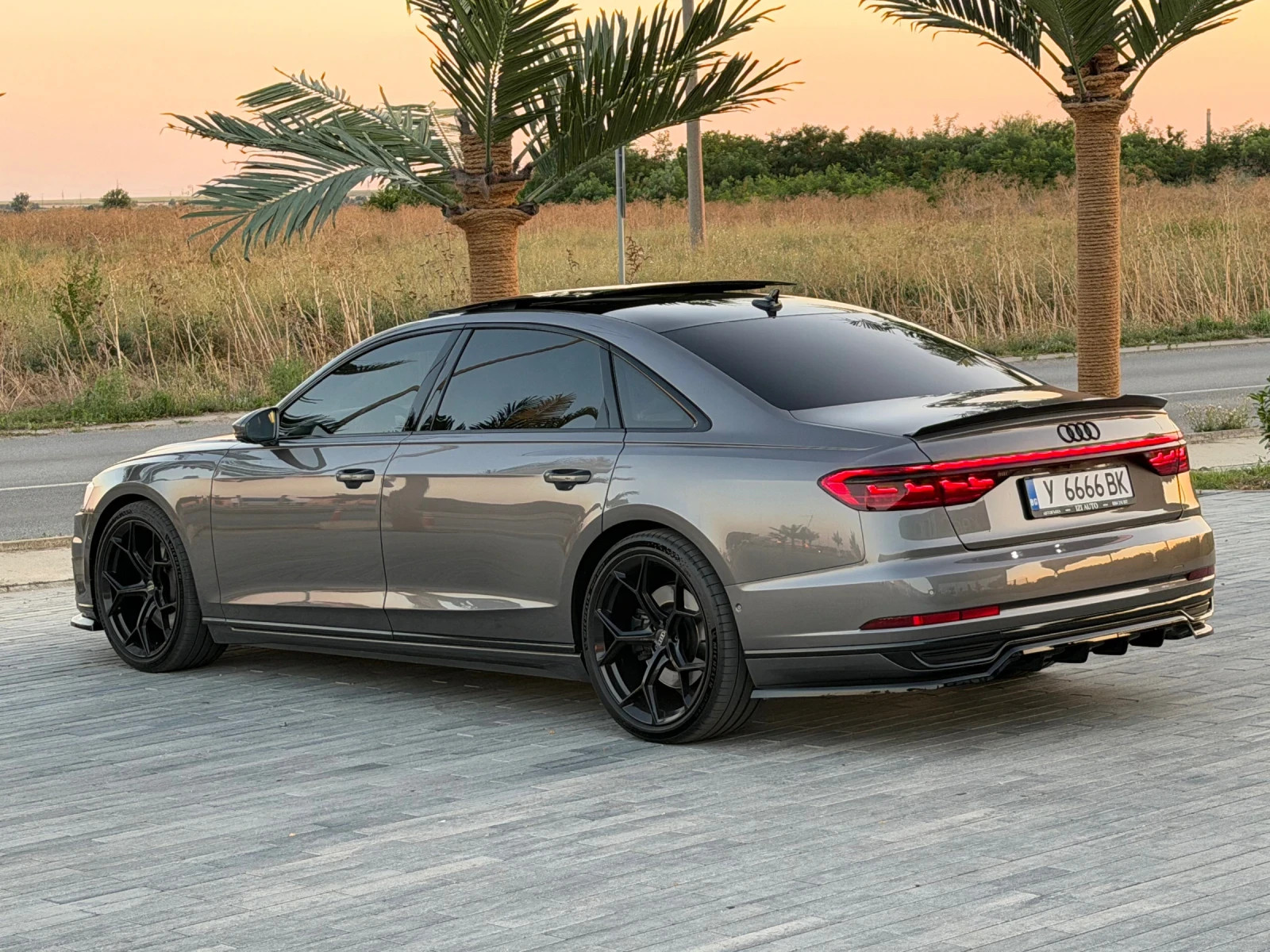 Audi A8 L/55TFSI/3D BANG/3xTV/FULL MAX/LIZING, снимка 6 - Автомобили и джипове - 55550578