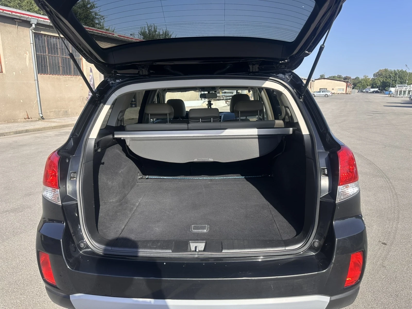 Subaru Outback, снимка 7 - Автомобили и джипове - 55948021