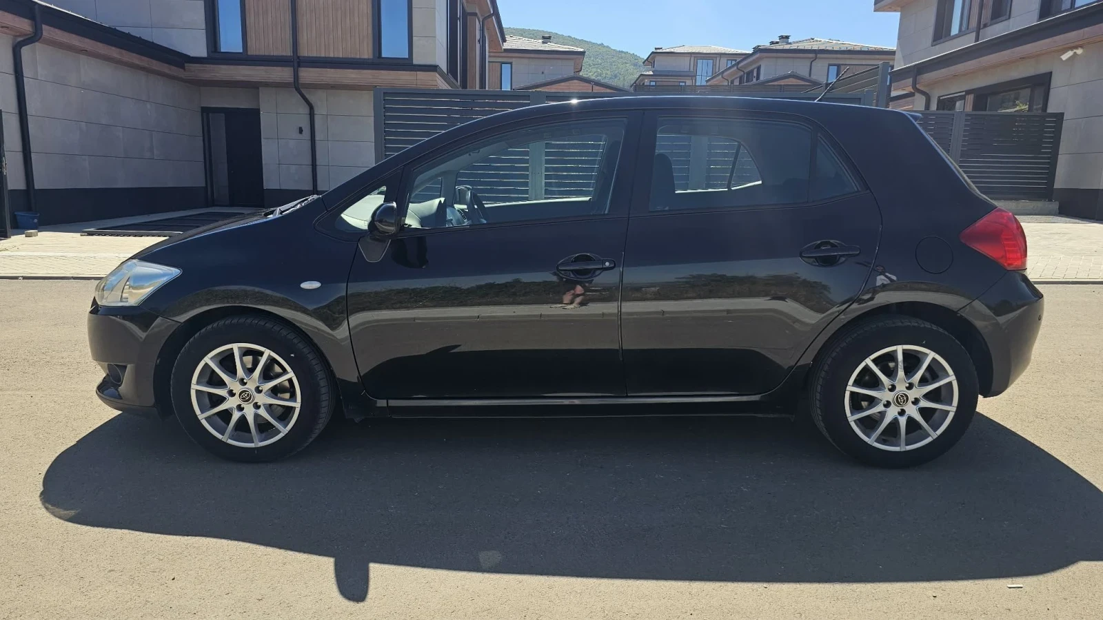 Toyota Auris 2.0 D-4D Навигация, снимка 5 - Автомобили и джипове - 55962923