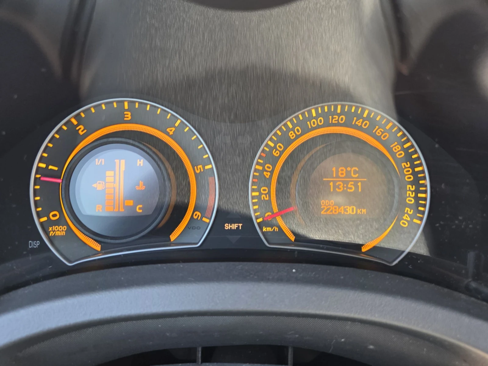 Toyota Auris 2.0 D-4D Навигация, снимка 11 - Автомобили и джипове - 55962923