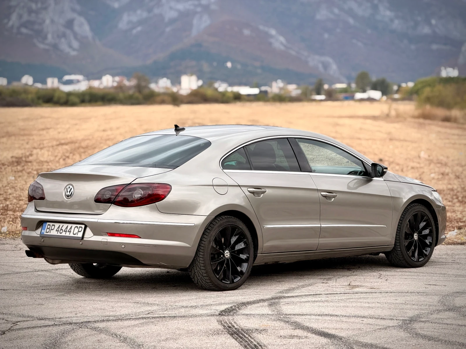 VW CC 2.0 TDI DSG, снимка 5 - Автомобили и джипове - 56554491