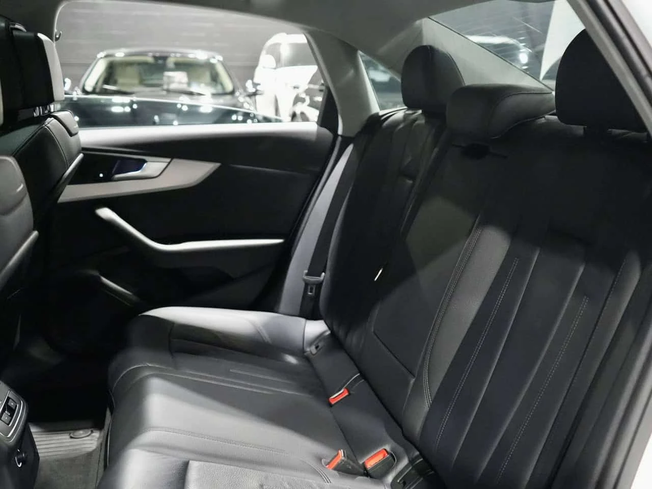 Audi A4 * 2.0 Progressiv| 360 CAM | SUNROOF | * CARFAX * � | Mobile.bg � ����������� 12