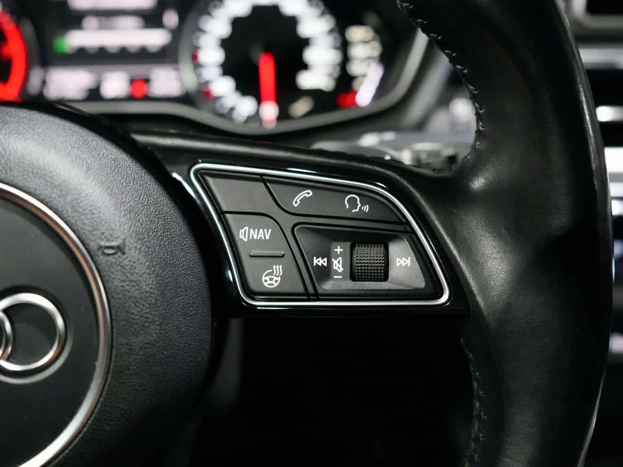 Audi A4 * 2.0 Progressiv| 360 CAM | SUNROOF | * CARFAX * � | Mobile.bg � ����������� 14