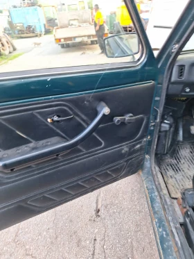 Lada Niva 1.7   | Mobile.bg    4