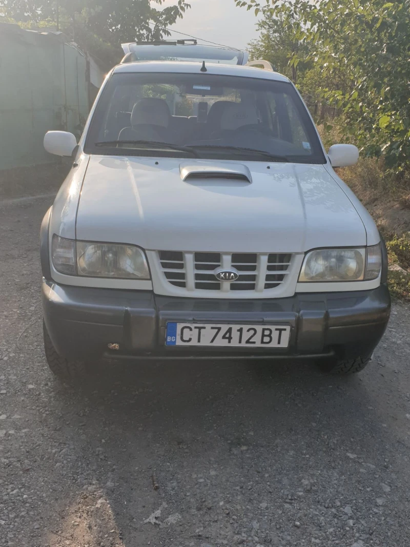 Kia Sportage 2.0, снимка 1 - Автомобили и джипове - 46969234