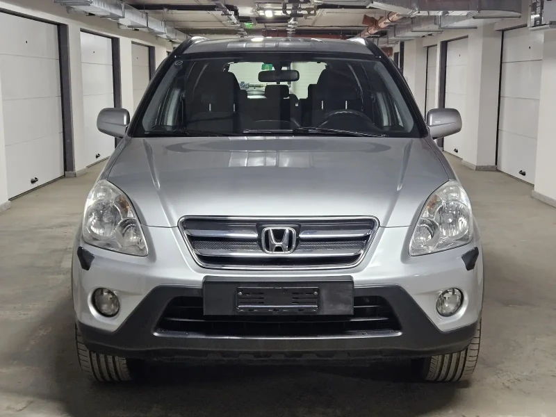 Honda Cr-v 2.0 i-Vtec 4x4 Facelift Automat 165200km, снимка 2 - Автомобили и джипове - 49093670