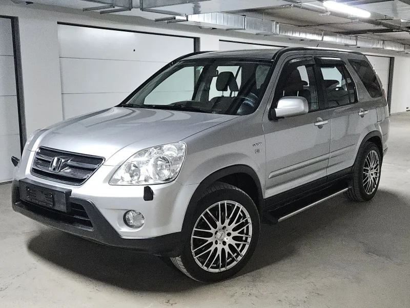 Honda Cr-v 2.0 i-Vtec 4x4 Facelift Automat 165200km, снимка 3 - Автомобили и джипове - 49093670