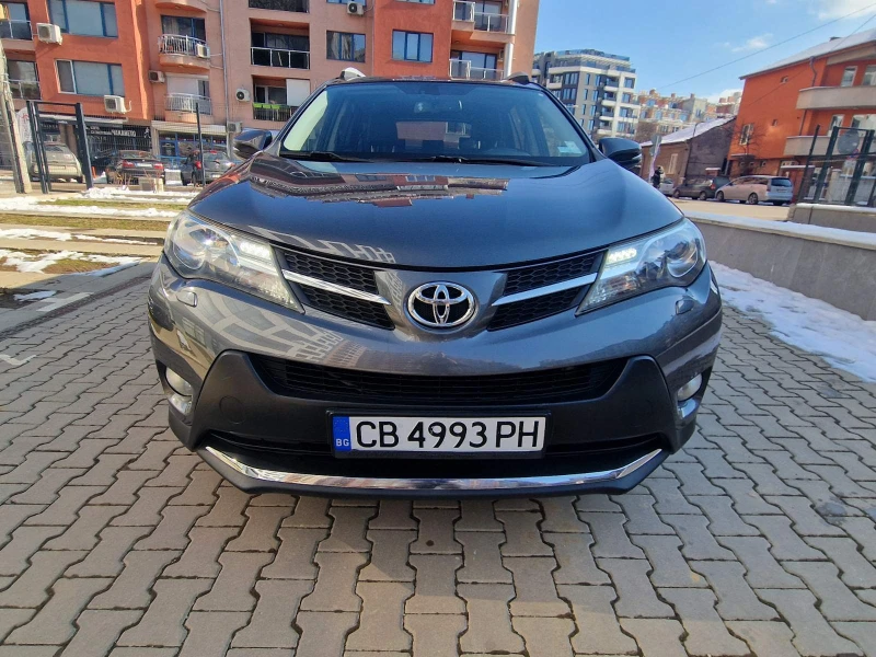 Toyota Rav4 2.2 D-4D 4x4, снимка 1 - Автомобили и джипове - 49223393