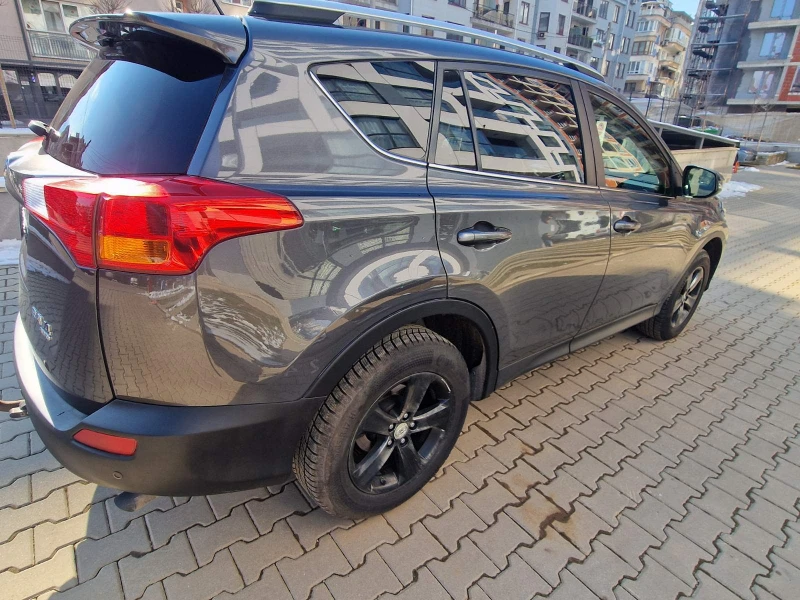 Toyota Rav4 2.2 D-4D 4x4, снимка 5 - Автомобили и джипове - 49223393