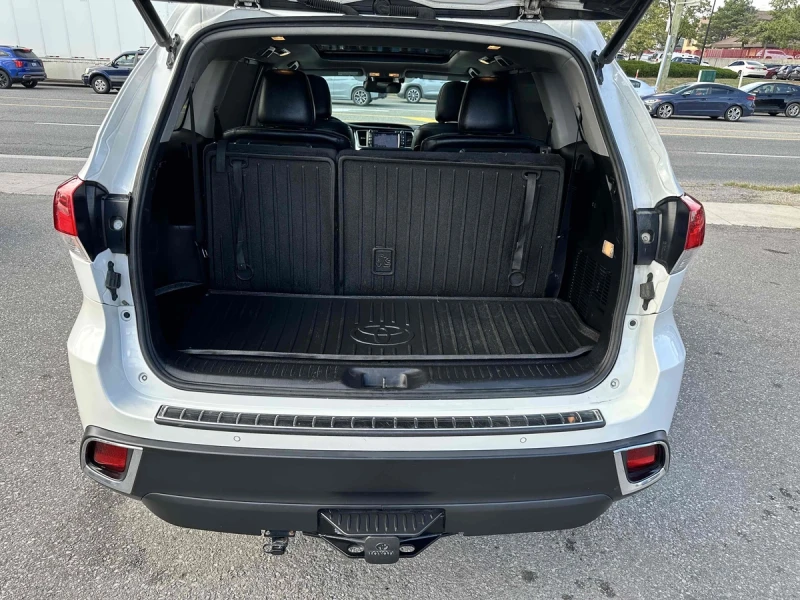 Toyota Highlander Hybrid Limited* ПАНОРАМА* КОЖА* ПОДГРЕВ* НАВИ* 7 P, снимка 7 - Автомобили и джипове - 53489526