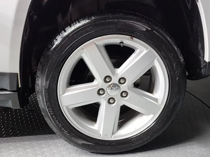 Jeep Compass, снимка 5 - Автомобили и джипове - 54463260