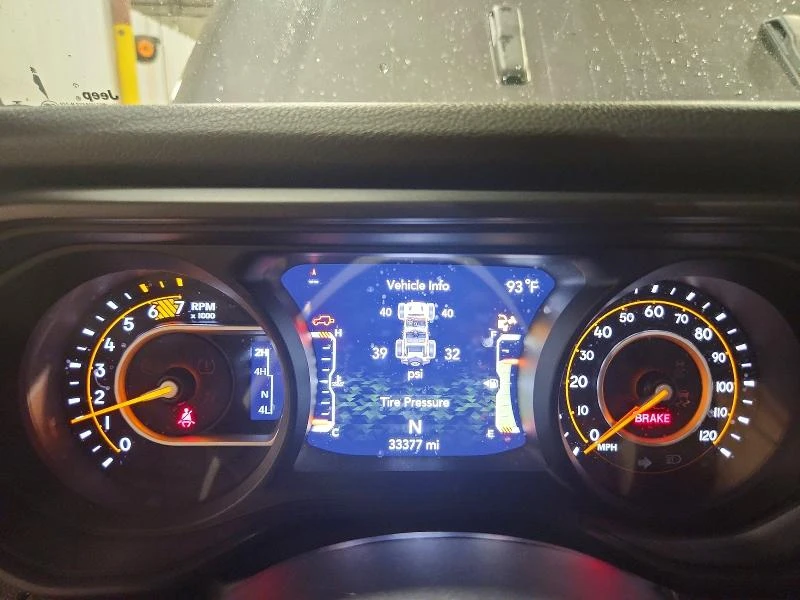 Jeep Wrangler SPORT / ЛИЗИНГ, снимка 9 - Автомобили и джипове - 55696410