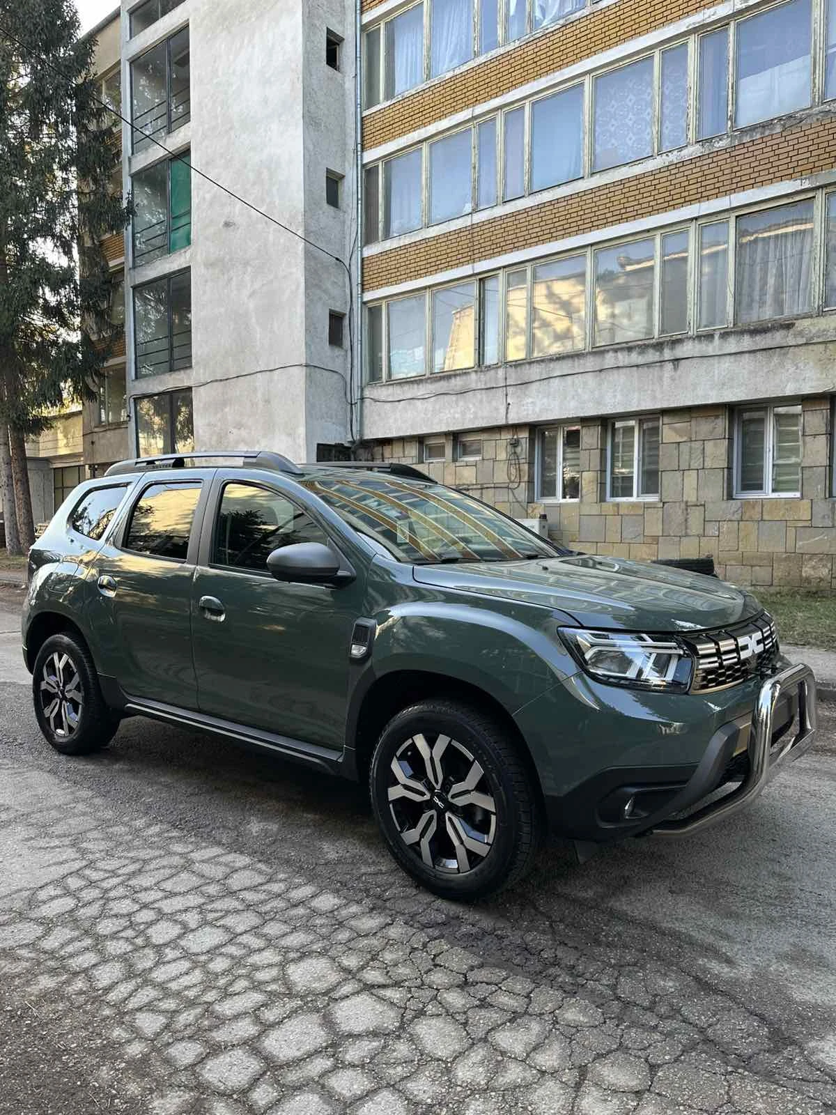 Dacia Duster 1.5dCi* 4x4* NAVI, снимка 1