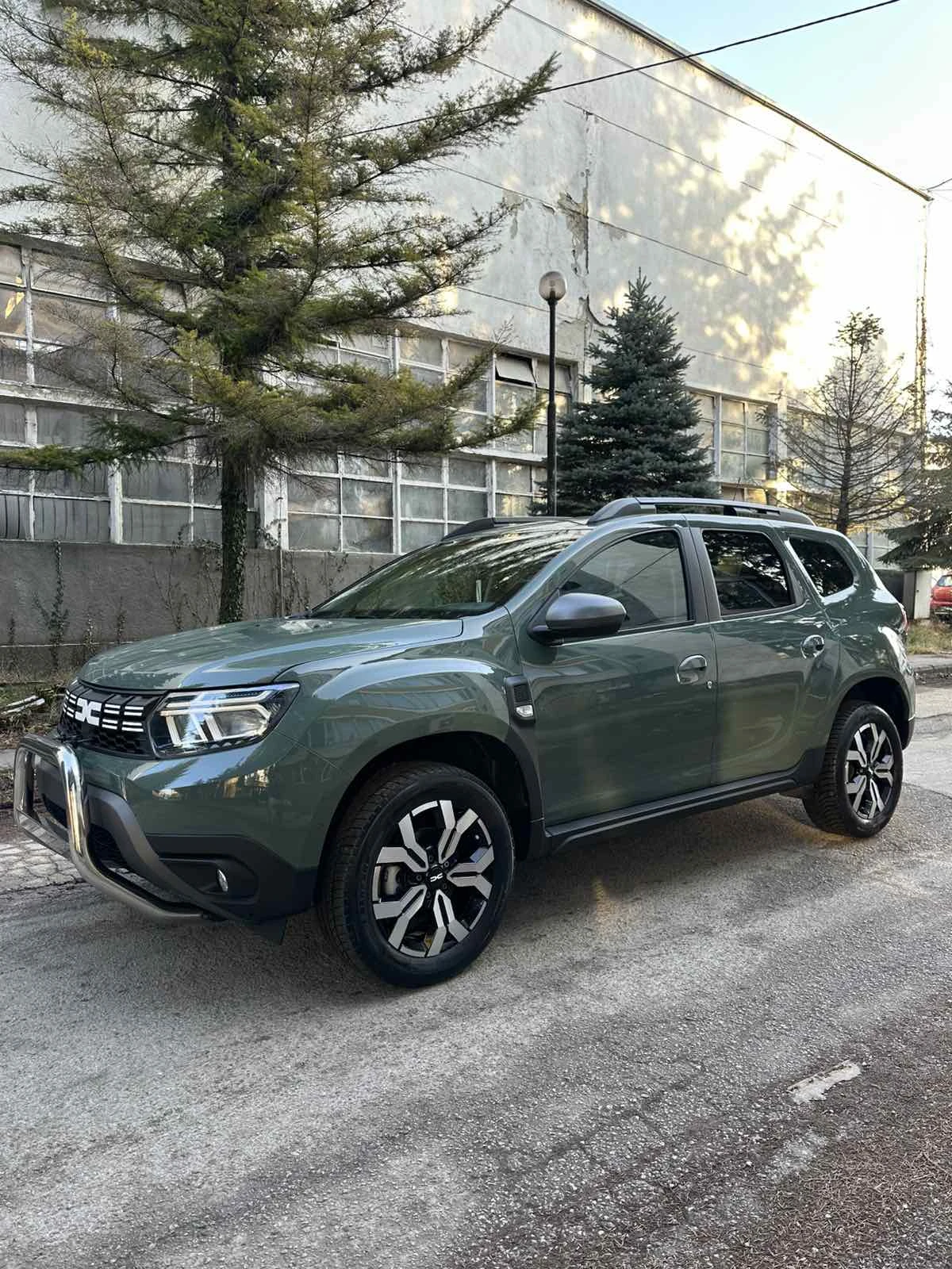 Dacia Duster 1.5dCi* 4x4* NAVI - изображение 3