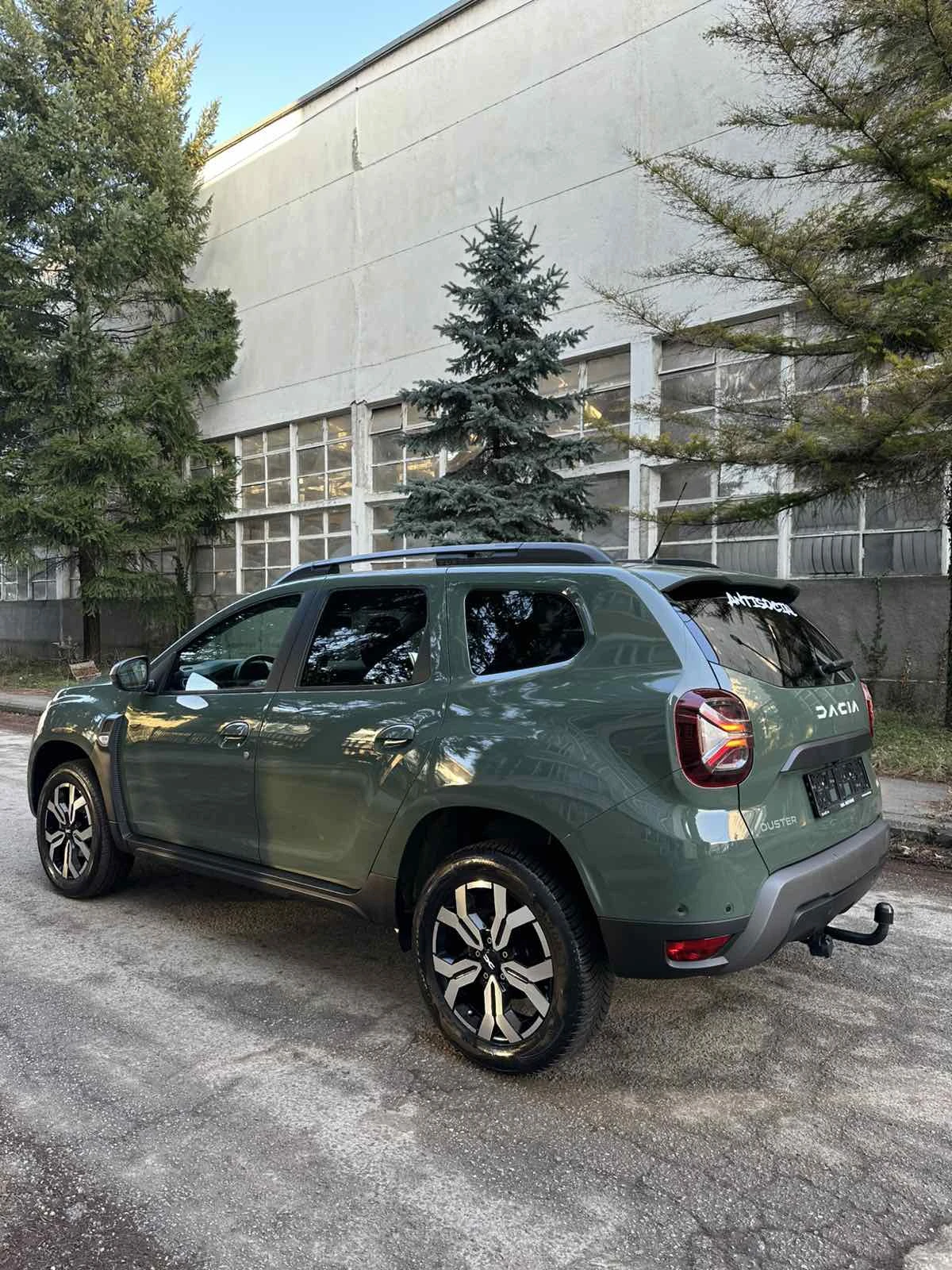 Dacia Duster 1.5dCi* 4x4* NAVI - изображение 4