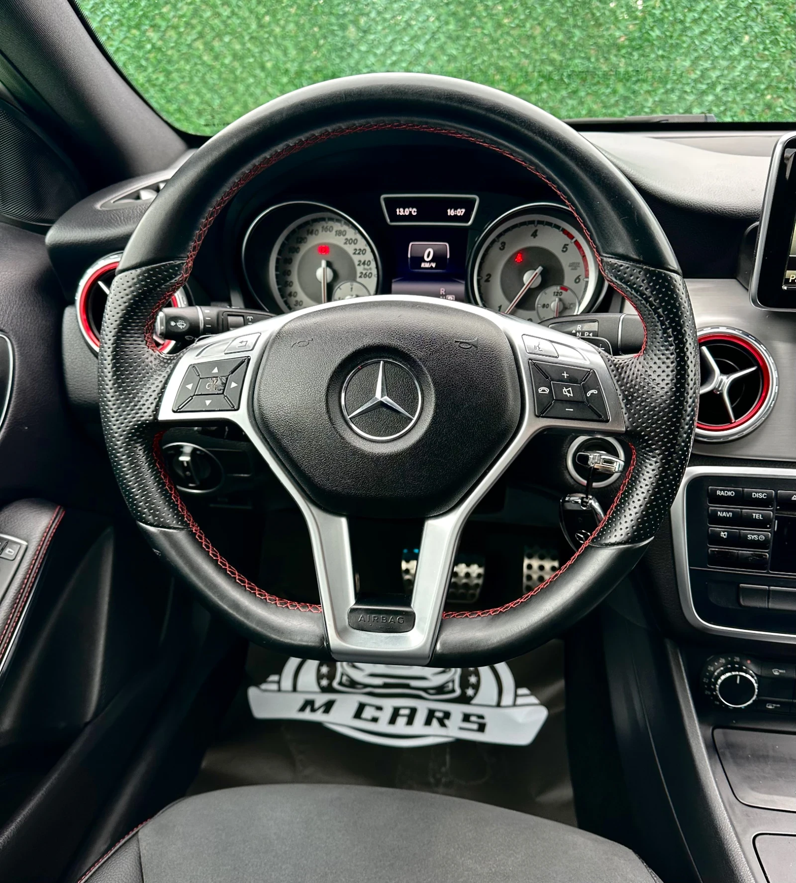 Mercedes-Benz GLA 200 AMG-LINE / KAMERA / PREMIUM / NAVY  | Mobile.bg � ����������� 16