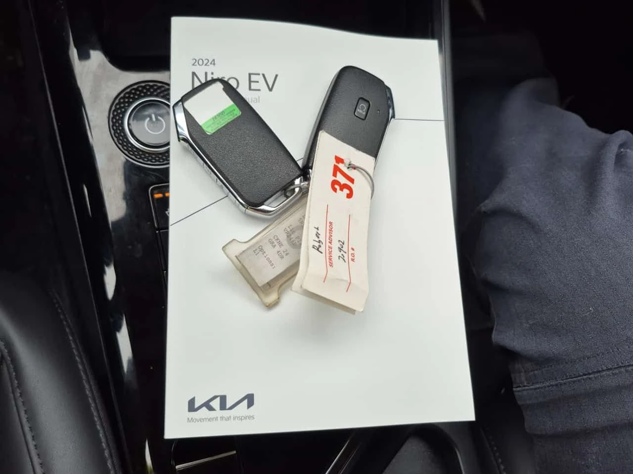 Kia Niro WIND+ CARFAX /2 ключа/Подгрев, снимка 7 - Автомобили и джипове - 53804516