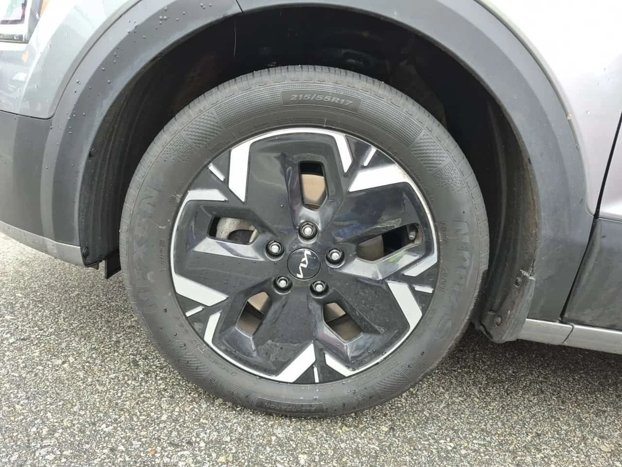 Kia Niro WIND+ CARFAX /2 ключа/Подгрев, снимка 16 - Автомобили и джипове - 53804516