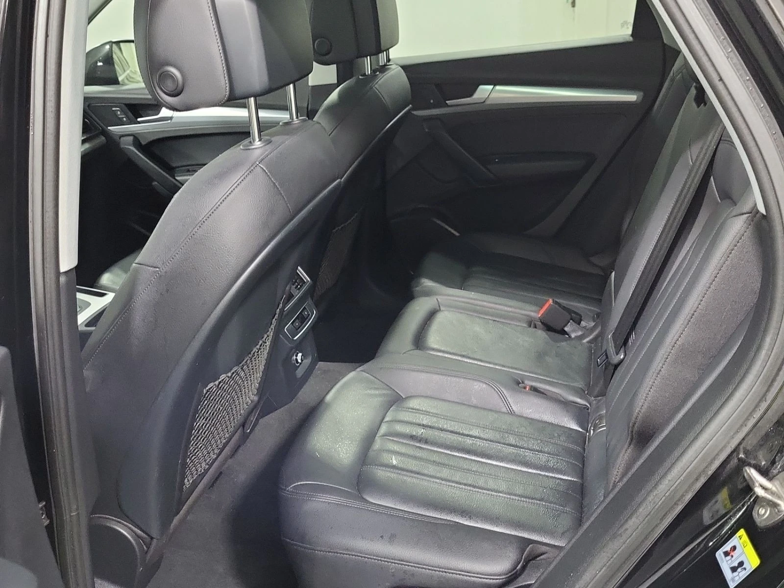 Audi Q5 PREMIUM PLUS АВТО КРЕДИТ, снимка 12 - Автомобили и джипове - 54031458