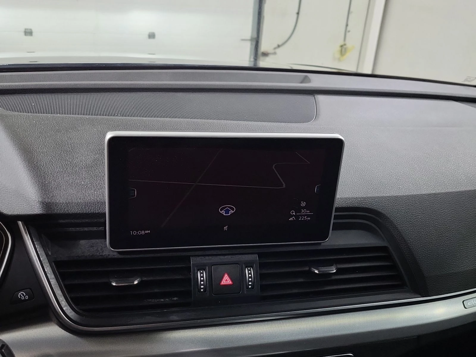 Audi Q5 PREMIUM PLUS АВТО КРЕДИТ, снимка 11 - Автомобили и джипове - 54031458