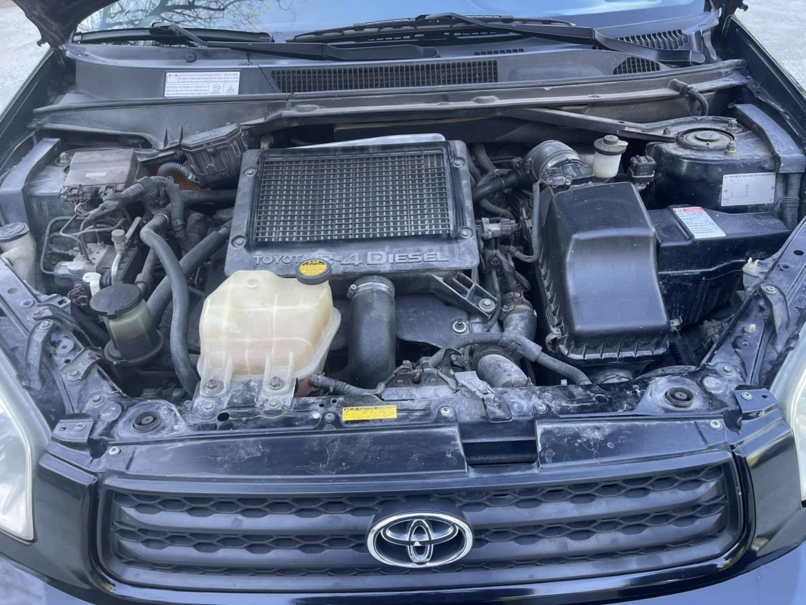 Toyota Rav4, снимка 11 - Автомобили и джипове - 54321825