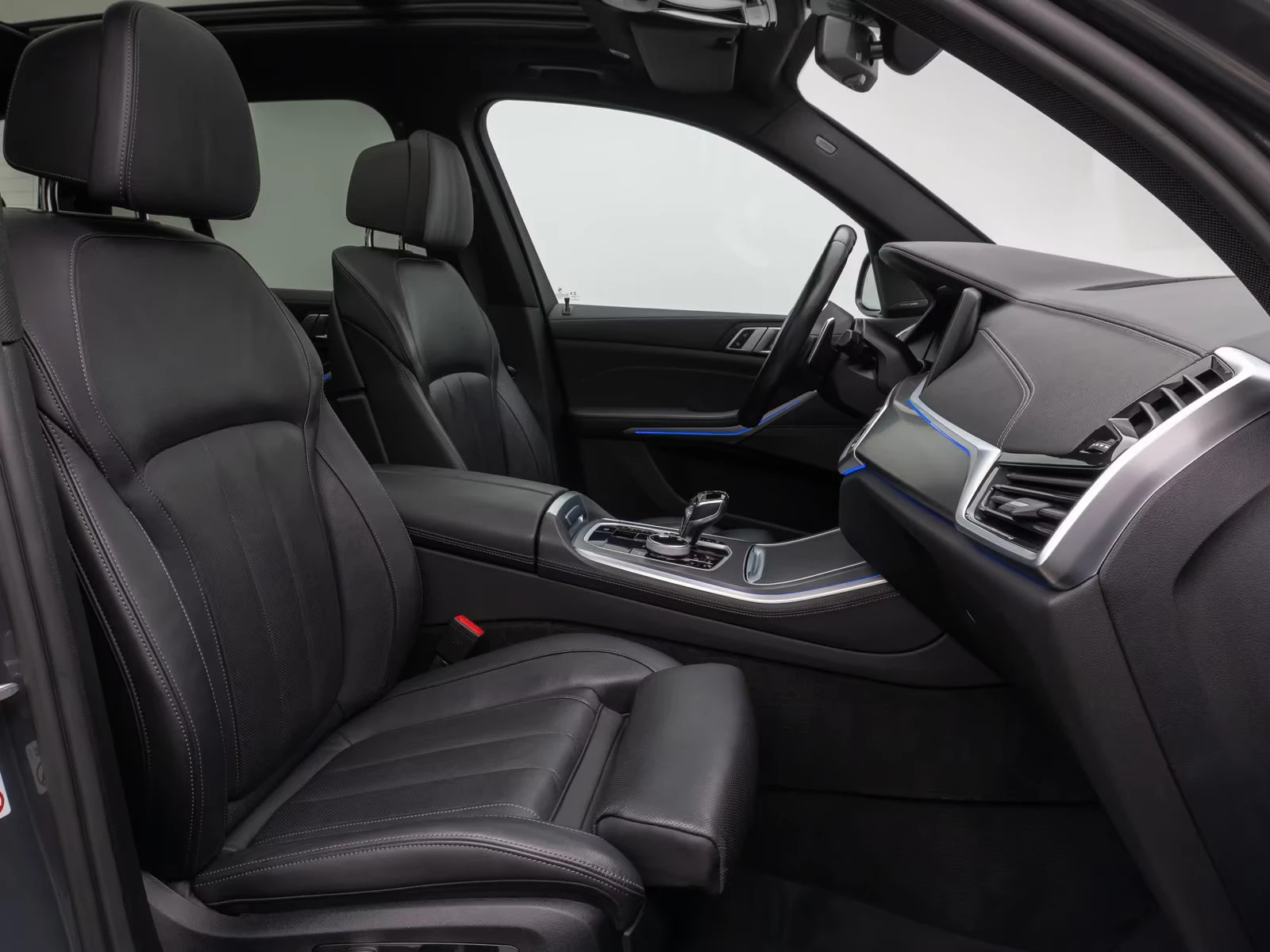 BMW X5 M50i/530HP/360/HUD/PANO/LASER/H&K/BLACK/409z, снимка 14 - Автомобили и джипове - 54539661
