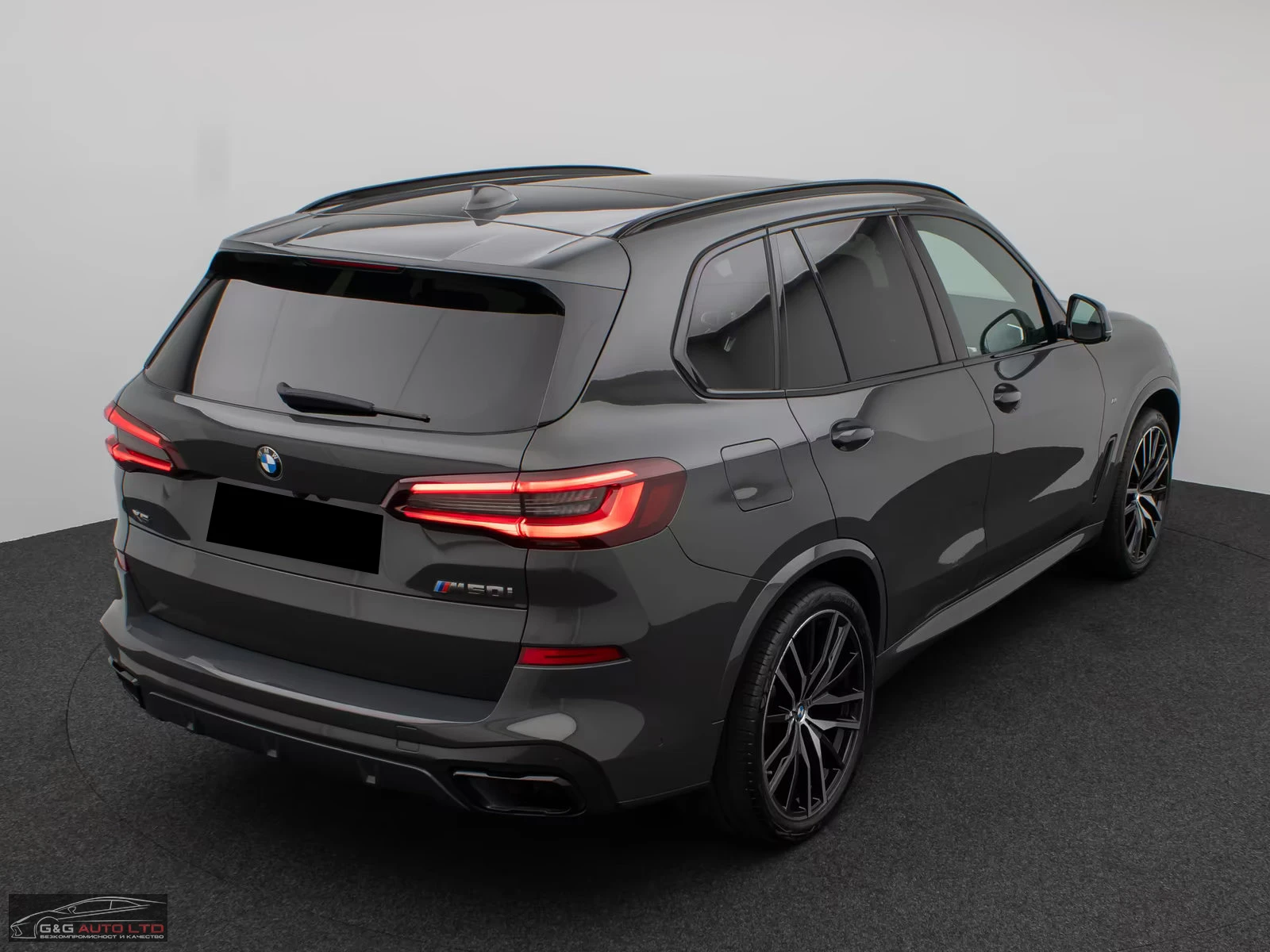 BMW X5 M50i/530HP/360/HUD/PANO/LASER/H&K/BLACK/409z, снимка 9 - Автомобили и джипове - 54539661