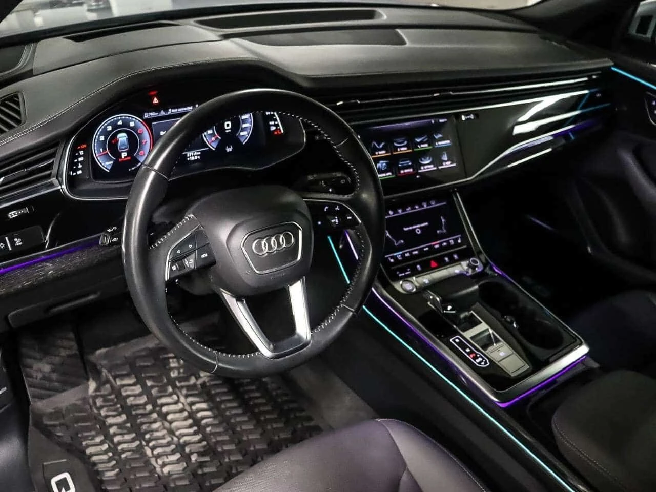 Audi Q8 * Technik 55 TFSI quattro * CARFAX * ЦЕНА ДО БГ, снимка 6 - Автомобили и джипове - 54894438