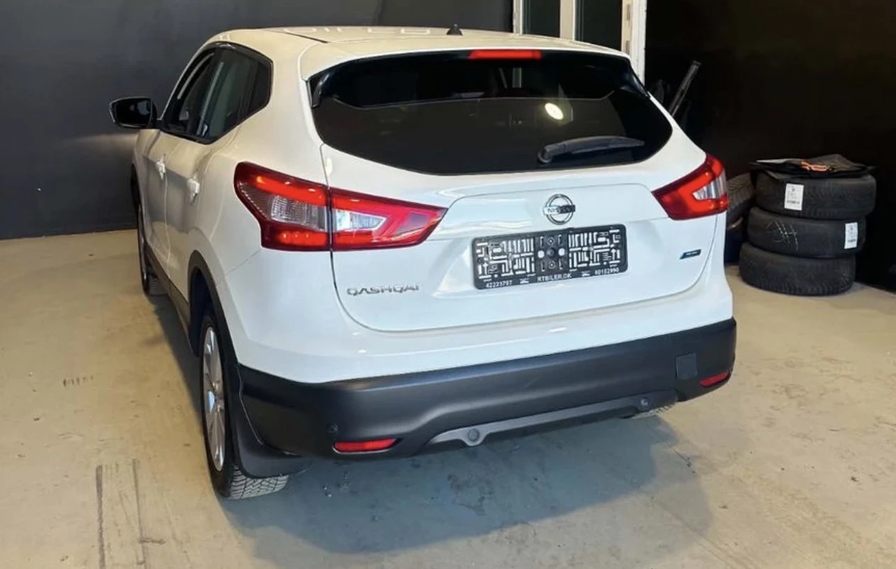 Nissan Qashqai 1.5DCI EURO6, снимка 3 - Автомобили и джипове - 55965920
