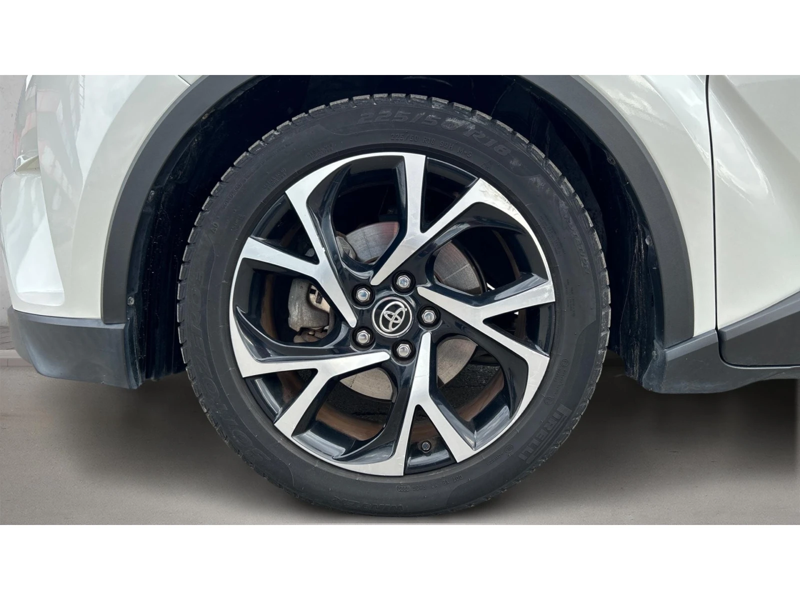 Toyota C-HR 1.8 HSD Club, ������� ������ �� 199   | Mobile.bg � ����������� 17