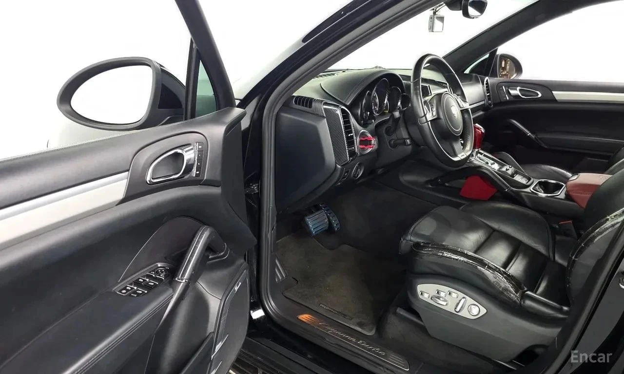 Porsche Cayenne, снимка 10 - Автомобили и джипове - 56738097