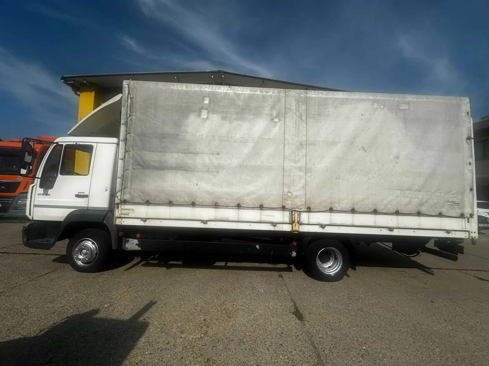 Man 8.180 ПАДАЩ БОРД, снимка 8 - Камиони - 55405503
