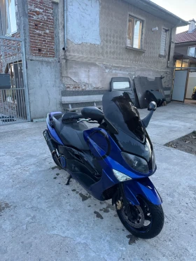     Yamaha T-max 500 2  