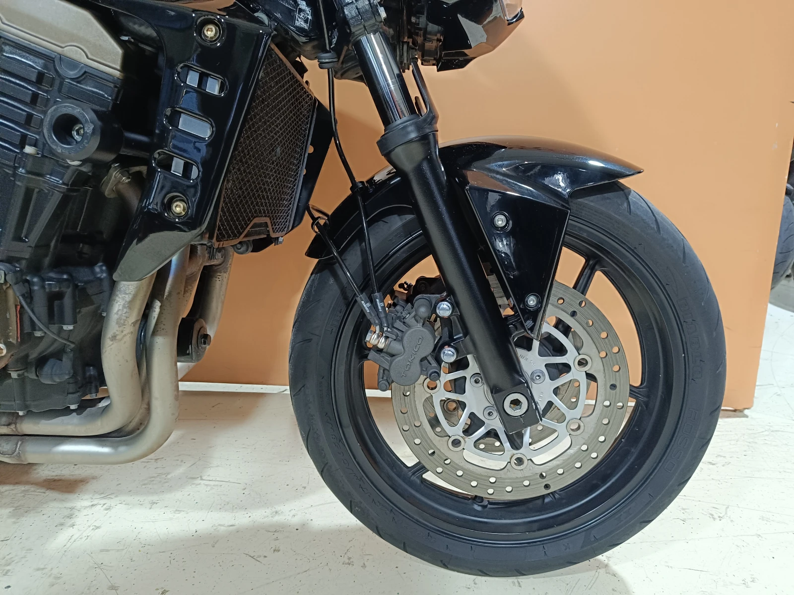 Kawasaki Z 750 - изображение 8