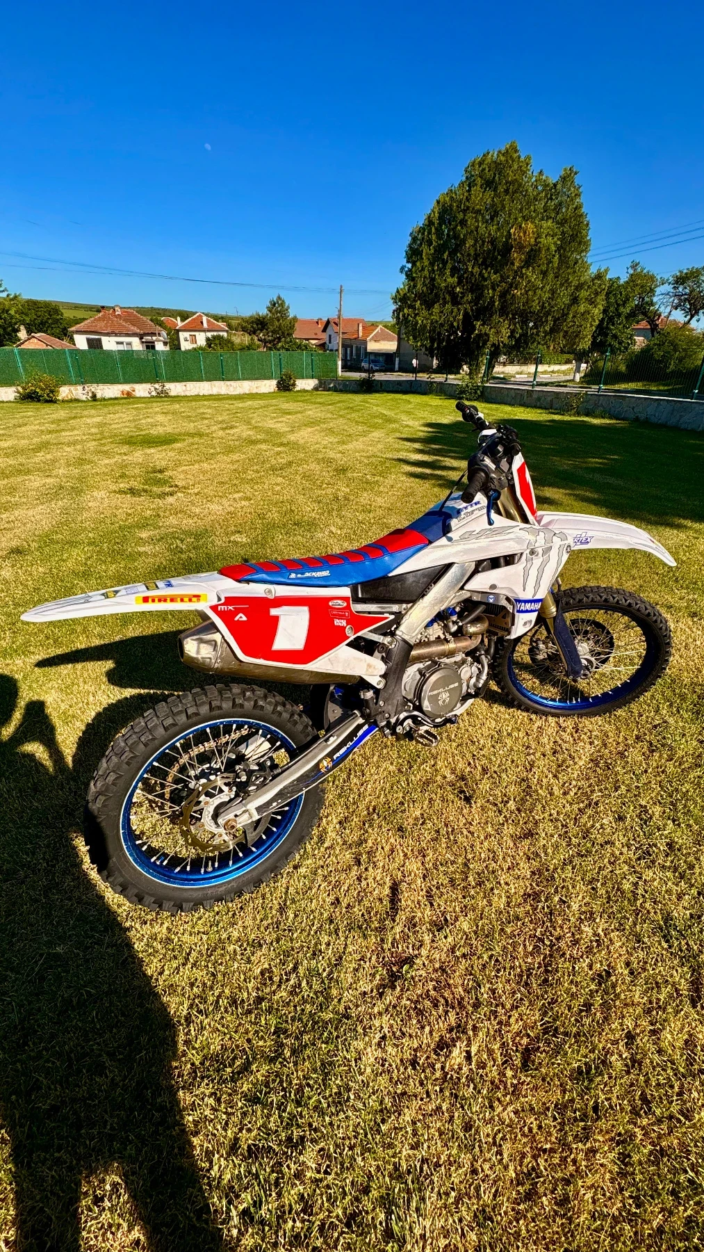 Yamaha Yzf Rekluse съеденител+ цял Akrapovic, снимка 2 - Мотоциклети и мототехника - 55741507