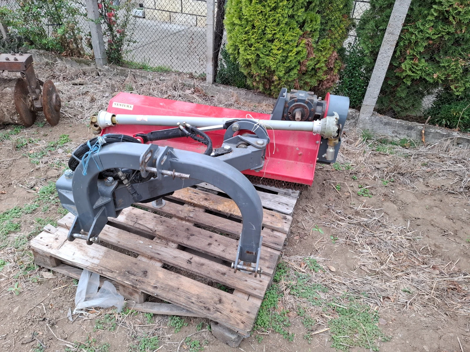 Трактор ЮМЗ ЮМЗ 65, снимка 7 - Селскостопанска техника - 53807083