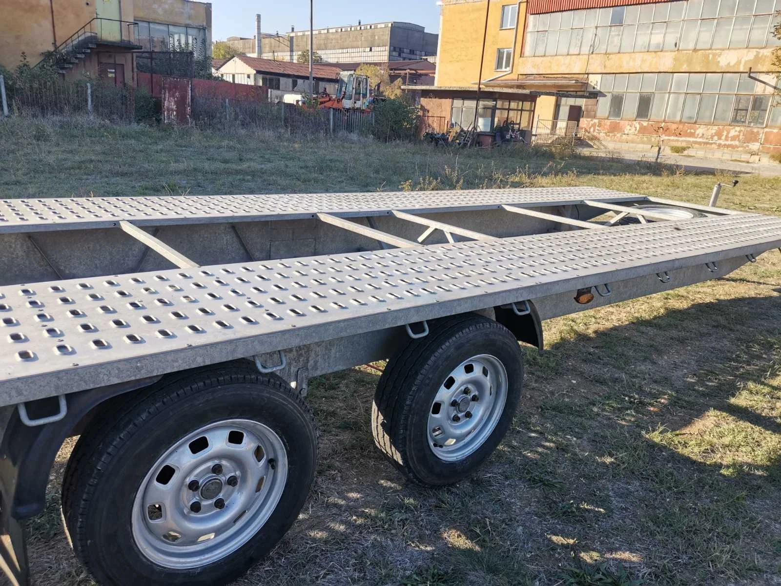 �� ��������� Niewiadow | Mobile.bg � ����������� 4